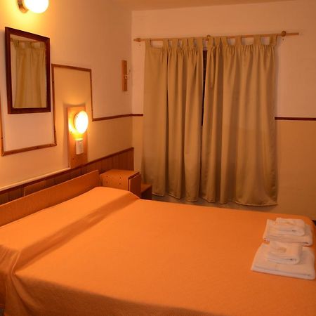 Hotel Residencial Don Marcos Paraná Екстериор снимка