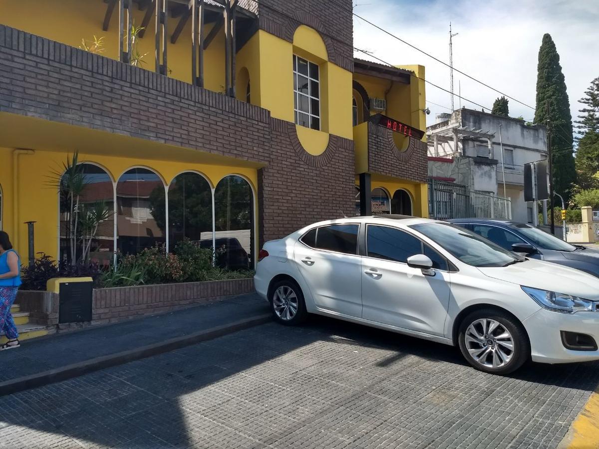 Hotel Residencial Don Marcos Paraná Екстериор снимка